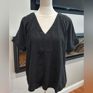 Madewell Black Boxy Blouse with Relaxed Fit